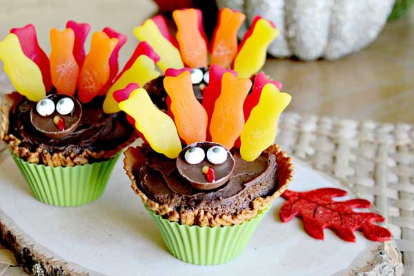 Top 32 Easy DIY Thanksgiving Crafts Kids Can Make - WooHome
