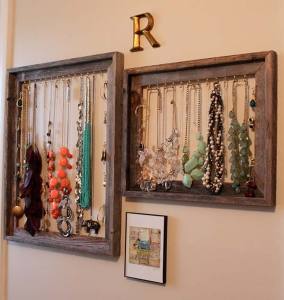 35 Fantastic Ways to Repurpose Old Picture Frames - WooHome