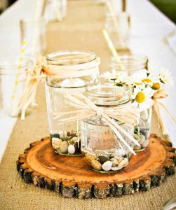 19 Lovely Summer Wedding Centerpiece Ideas Will Amaze Your Guests - WooHome