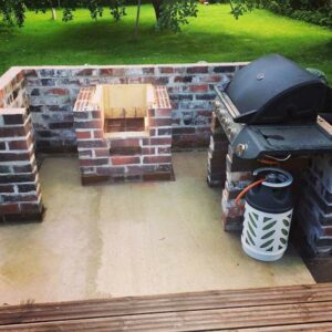 Cool DIY Backyard Brick Barbecue Ideas