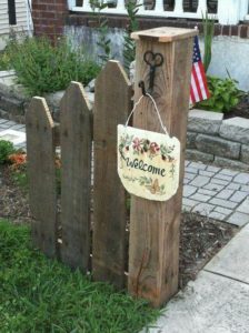 20 DIY Welcome Signs for Front Porch