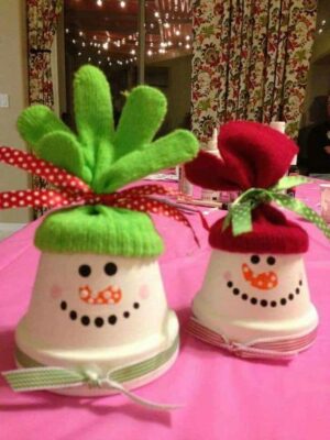 Top 27 Clay Pot Crafts & Decorations For Christmas